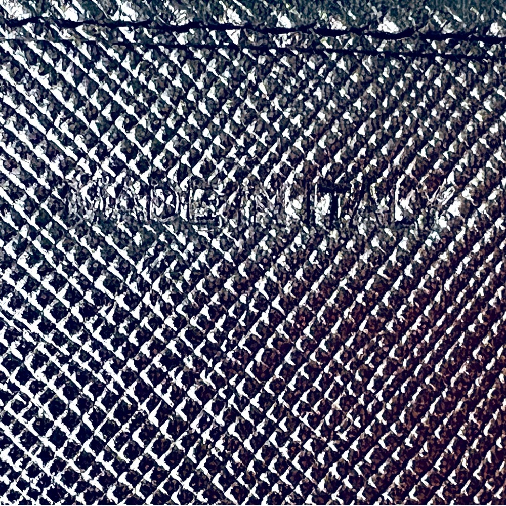 Prada Women's Metallic Wallet EUC - Picture 8 of 16